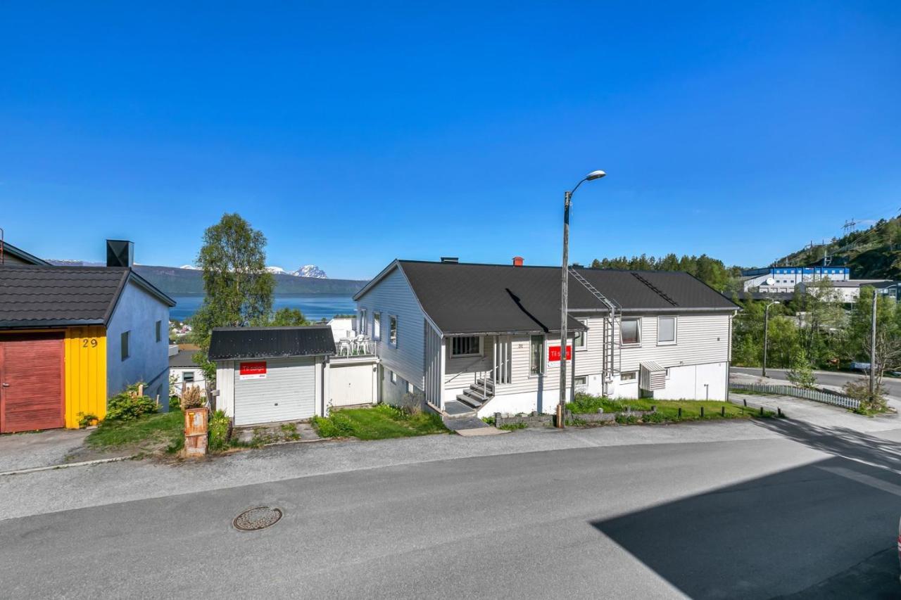 Big Central House, Free Parking, Wifi, 3 Bedrooms Narvik Luaran gambar